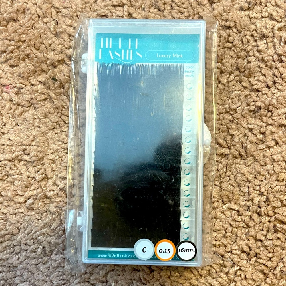 Hi-Def Lashes Luxury Mink C Curve 0.15 16mm Brand New Never Opened
